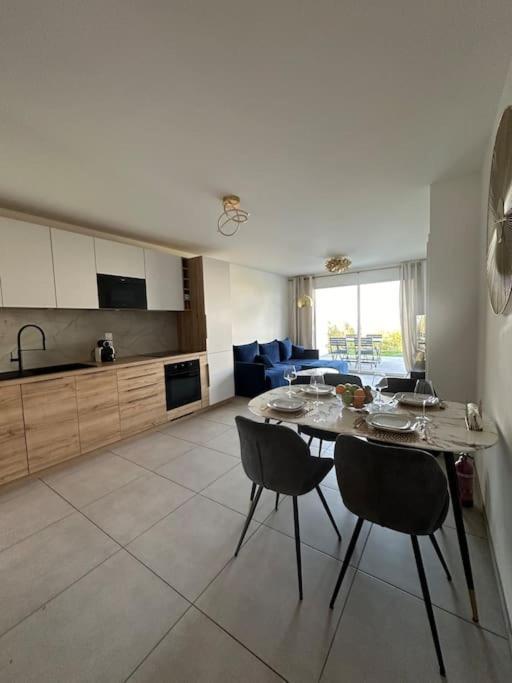 Royal Park Lake View Apartment Évian-les-Bains Zewnętrze zdjęcie