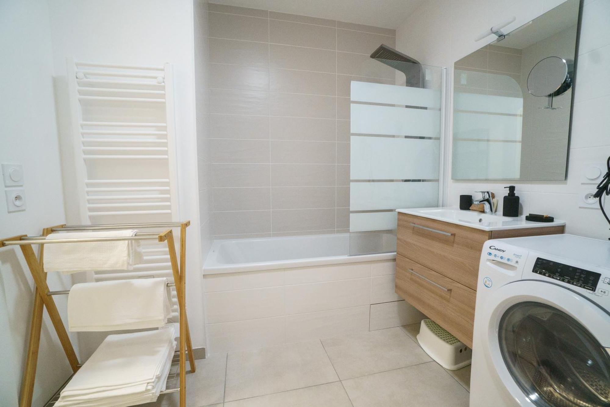 Royal Park Lake View Apartment Évian-les-Bains Zewnętrze zdjęcie